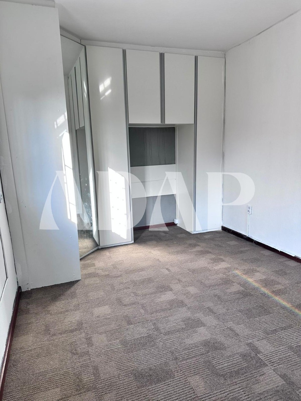 Casa à venda com 4 quartos, 280m² - Foto 8