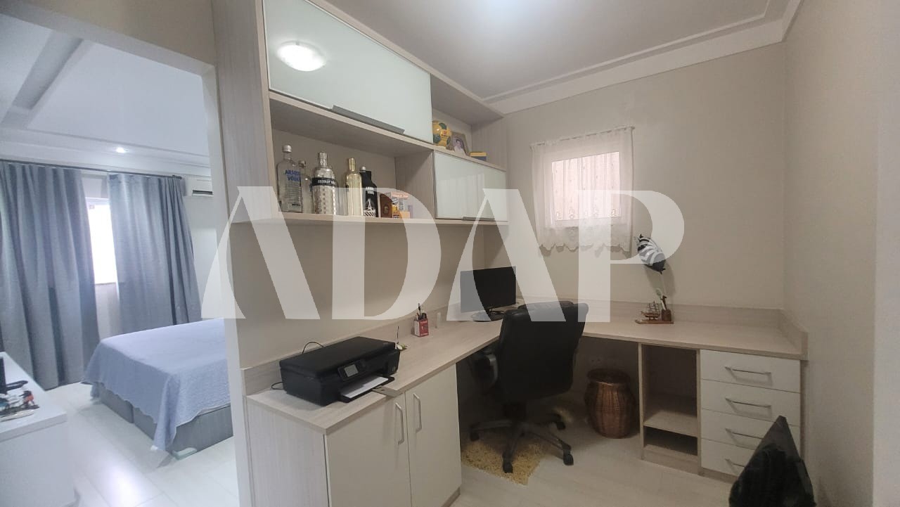 Casa à venda com 3 quartos, 273m² - Foto 19