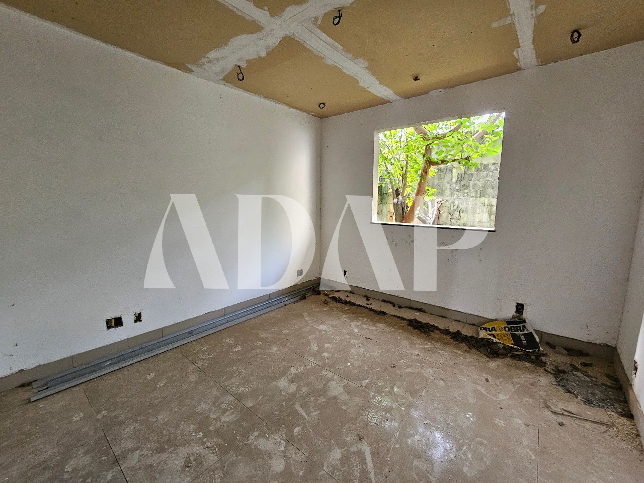 Casa à venda com 4 quartos, 198m² - Foto 9