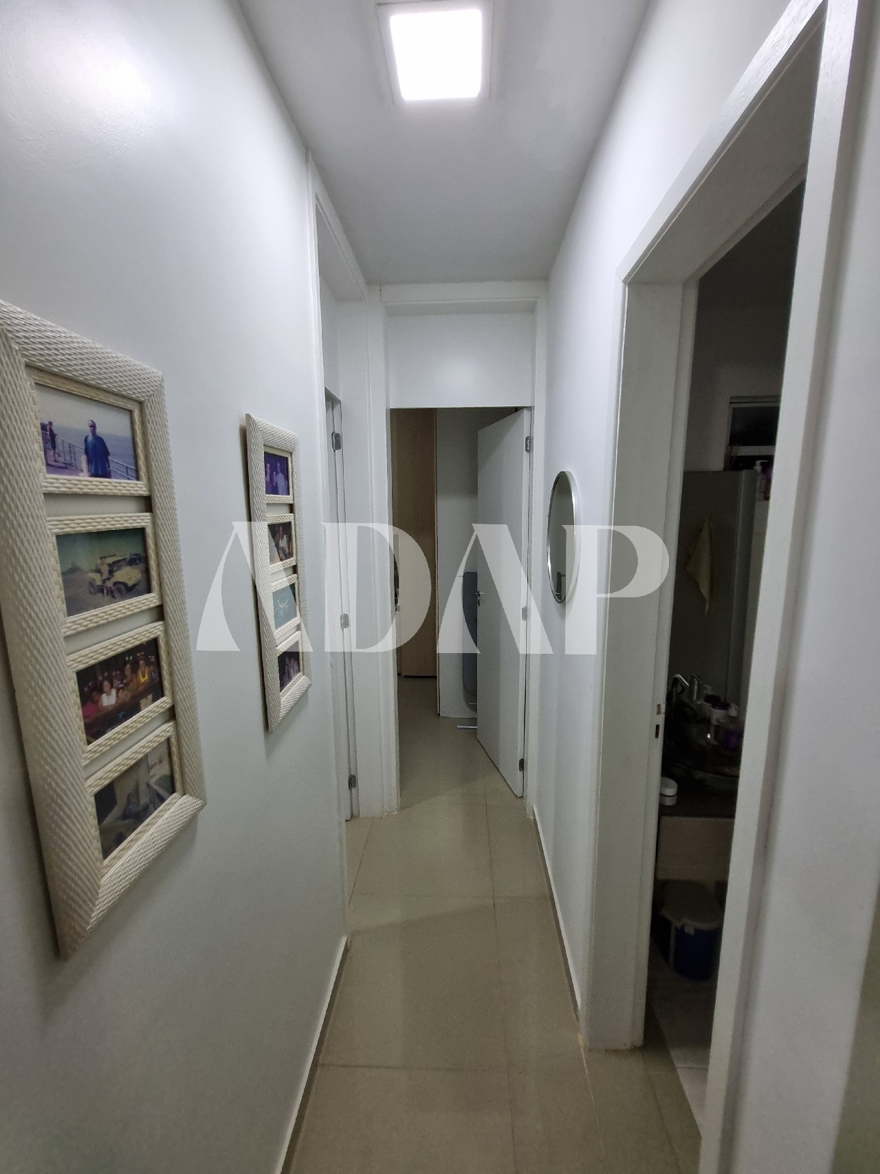 Apartamento à venda com 2 quartos, 44m² - Foto 10