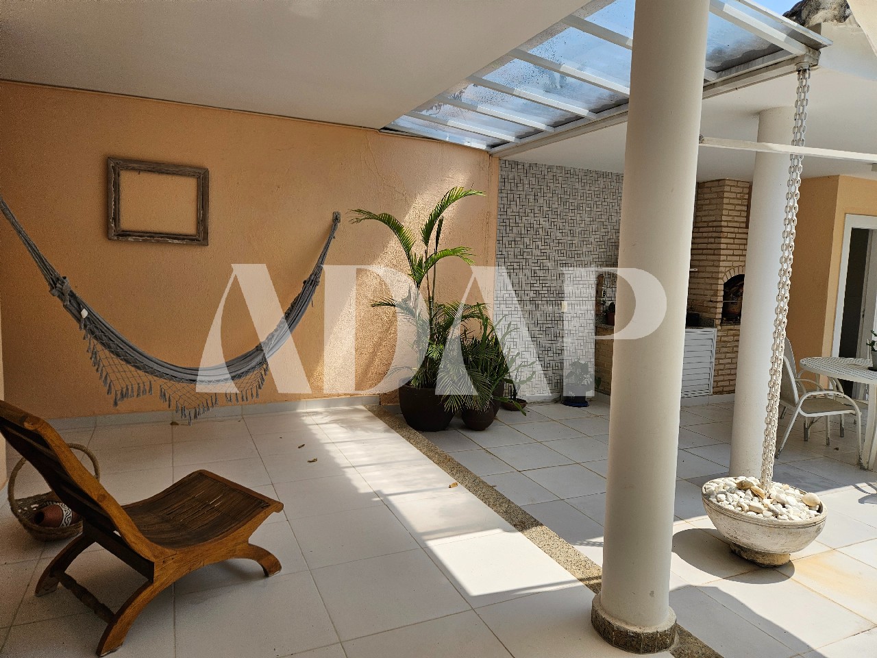 Casa à venda e aluguel com 4 quartos, 360m² - Foto 42