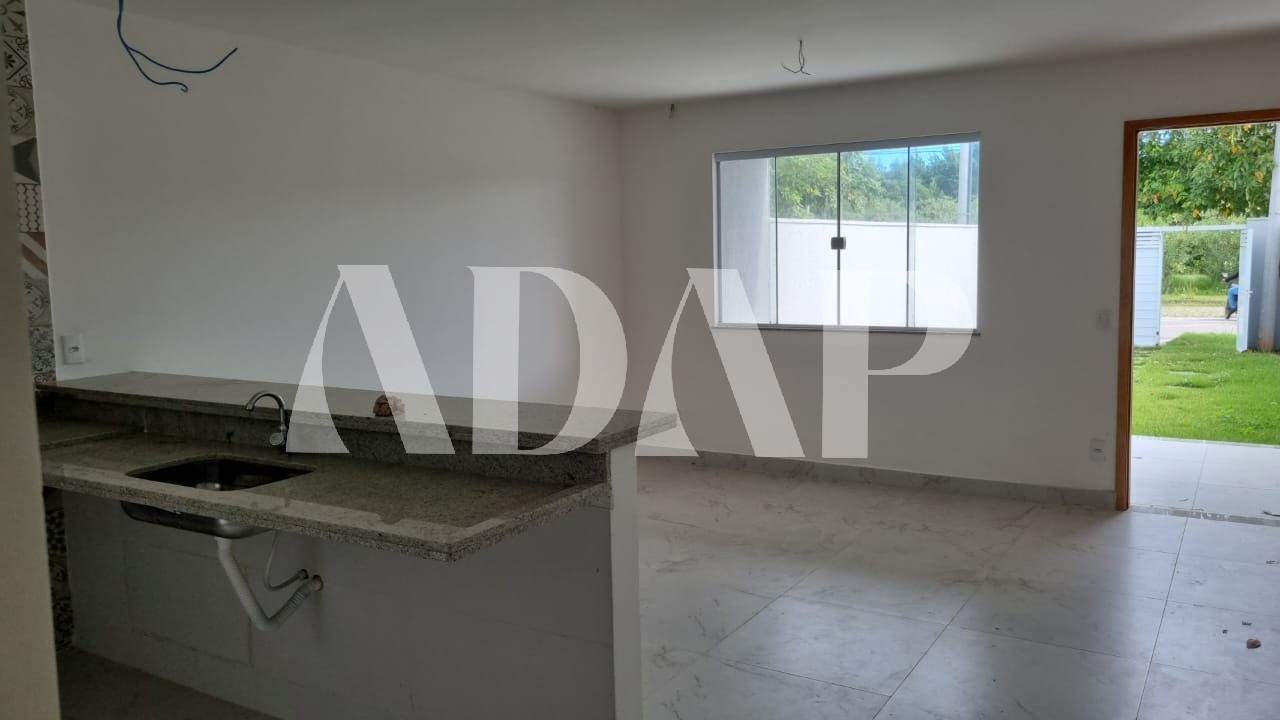 Casa à venda com 2 quartos, 120m² - Foto 4