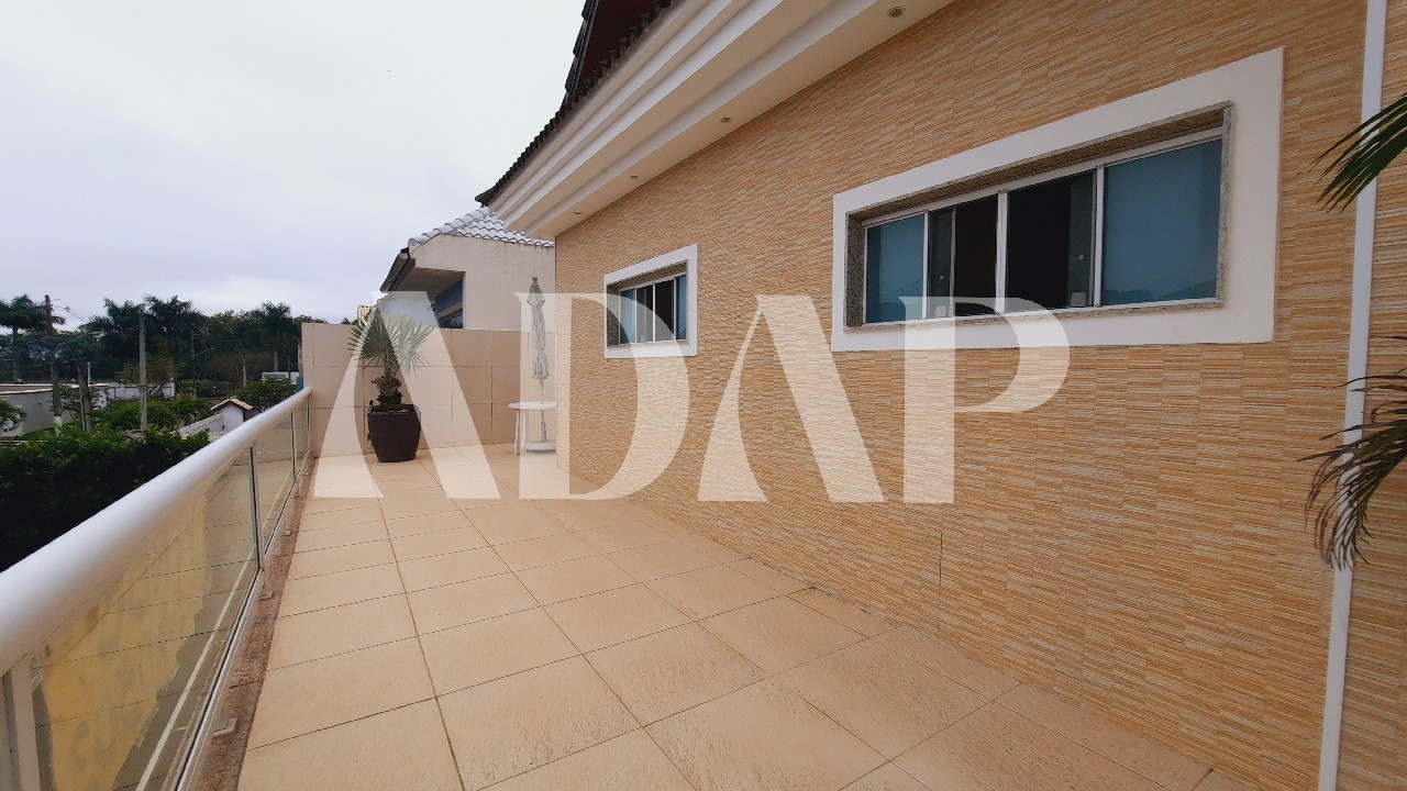 Casa à venda com 4 quartos, 360m² - Foto 43