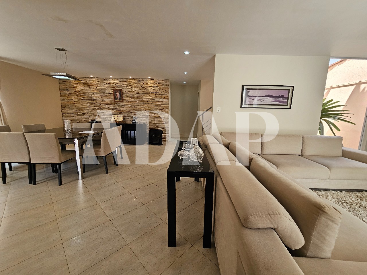 Casa à venda e aluguel com 4 quartos, 360m² - Foto 15