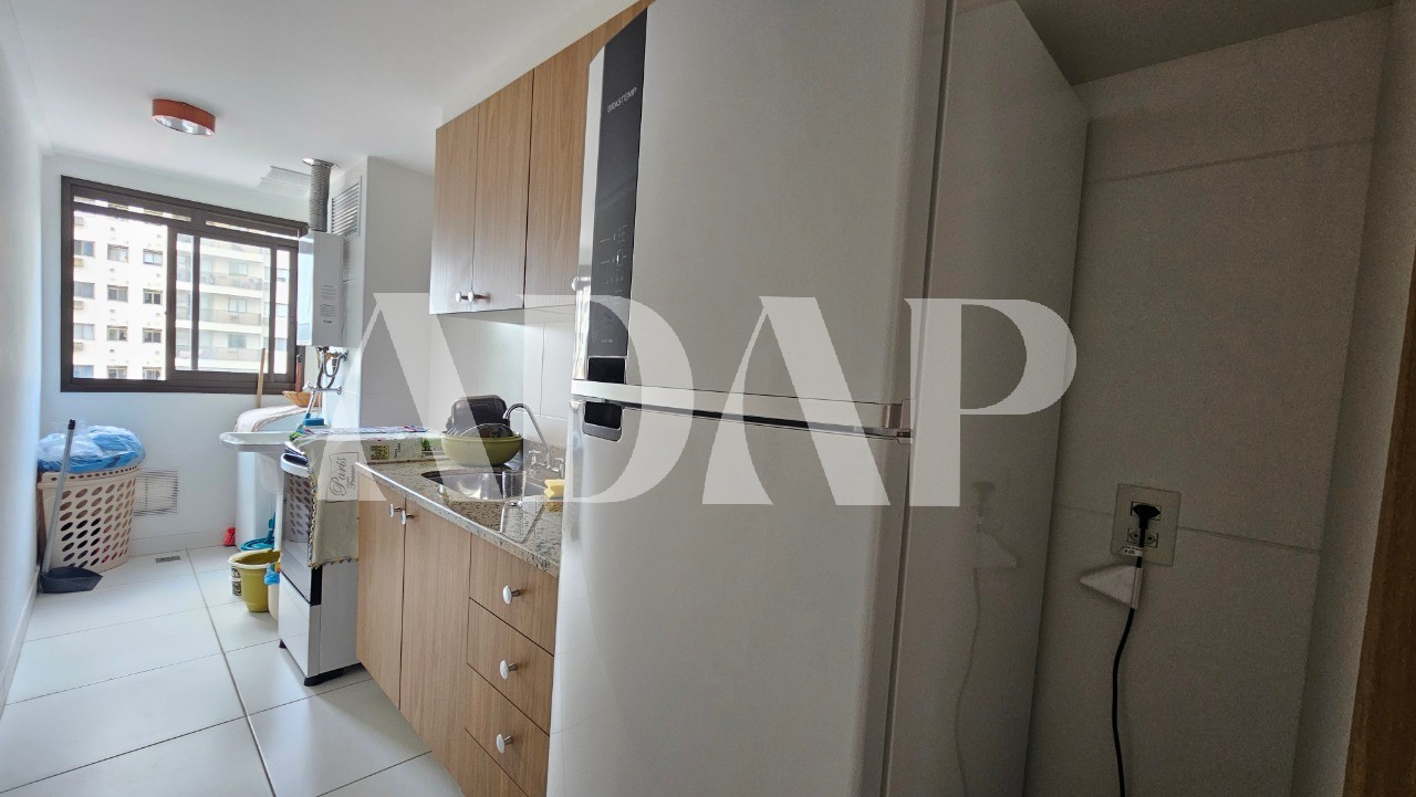 Apartamento à venda com 3 quartos, 77m² - Foto 30