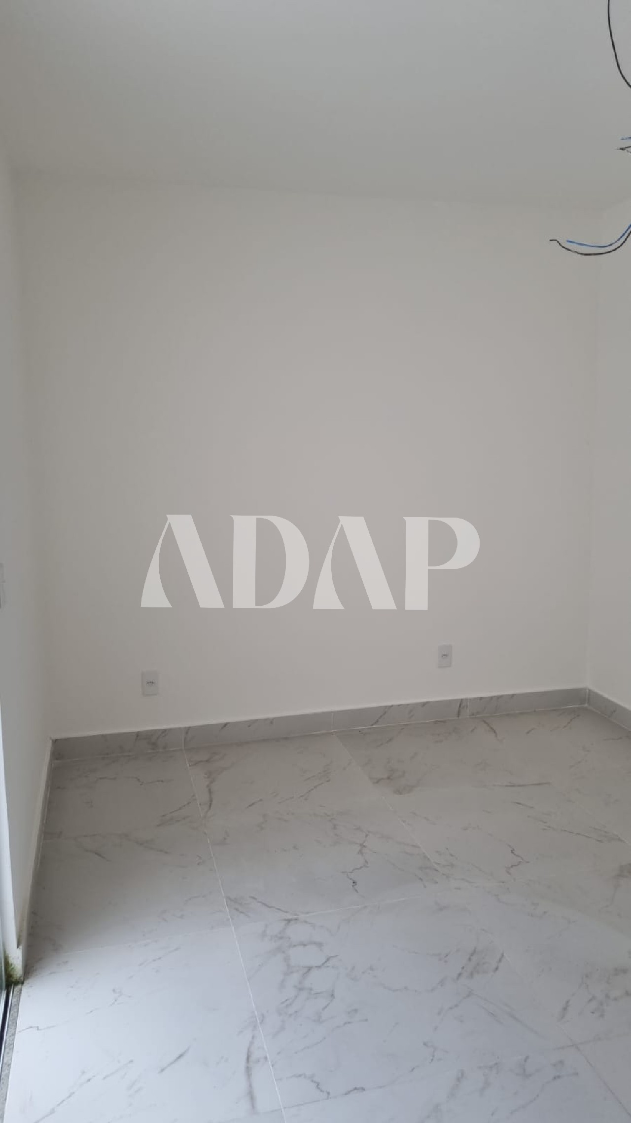 Casa à venda com 2 quartos, 120m² - Foto 10