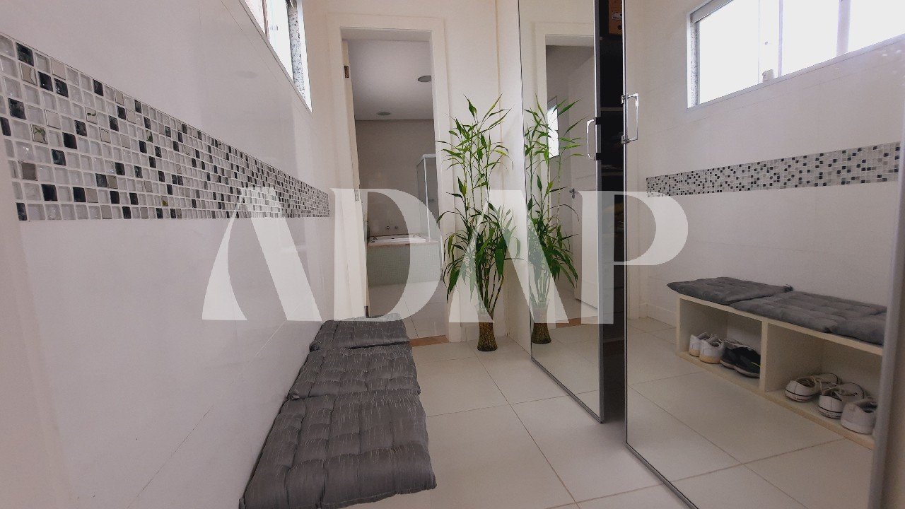 Casa à venda com 4 quartos, 360m² - Foto 40