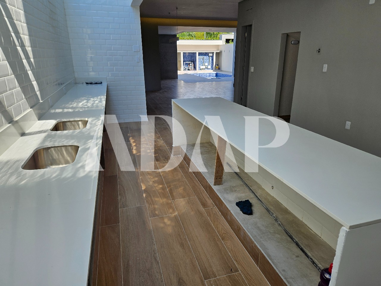 Casa à venda com 5 quartos, 442m² - Foto 57