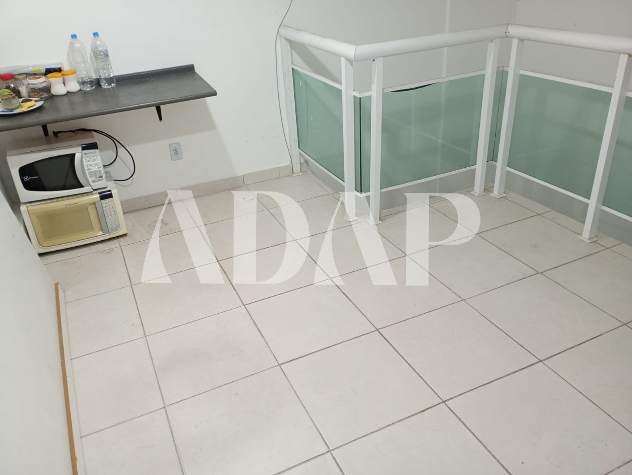 Loja-Salão para alugar, 65m² - Foto 14