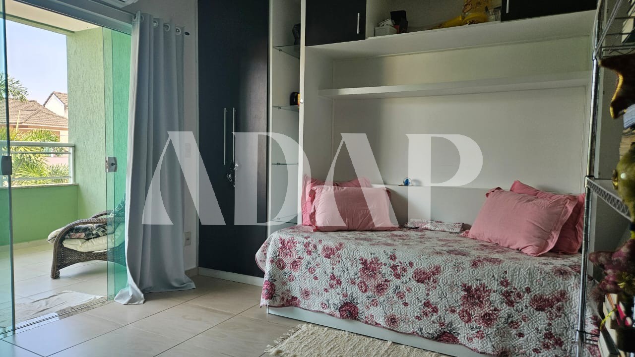 Casa à venda com 3 quartos, 270m² - Foto 15