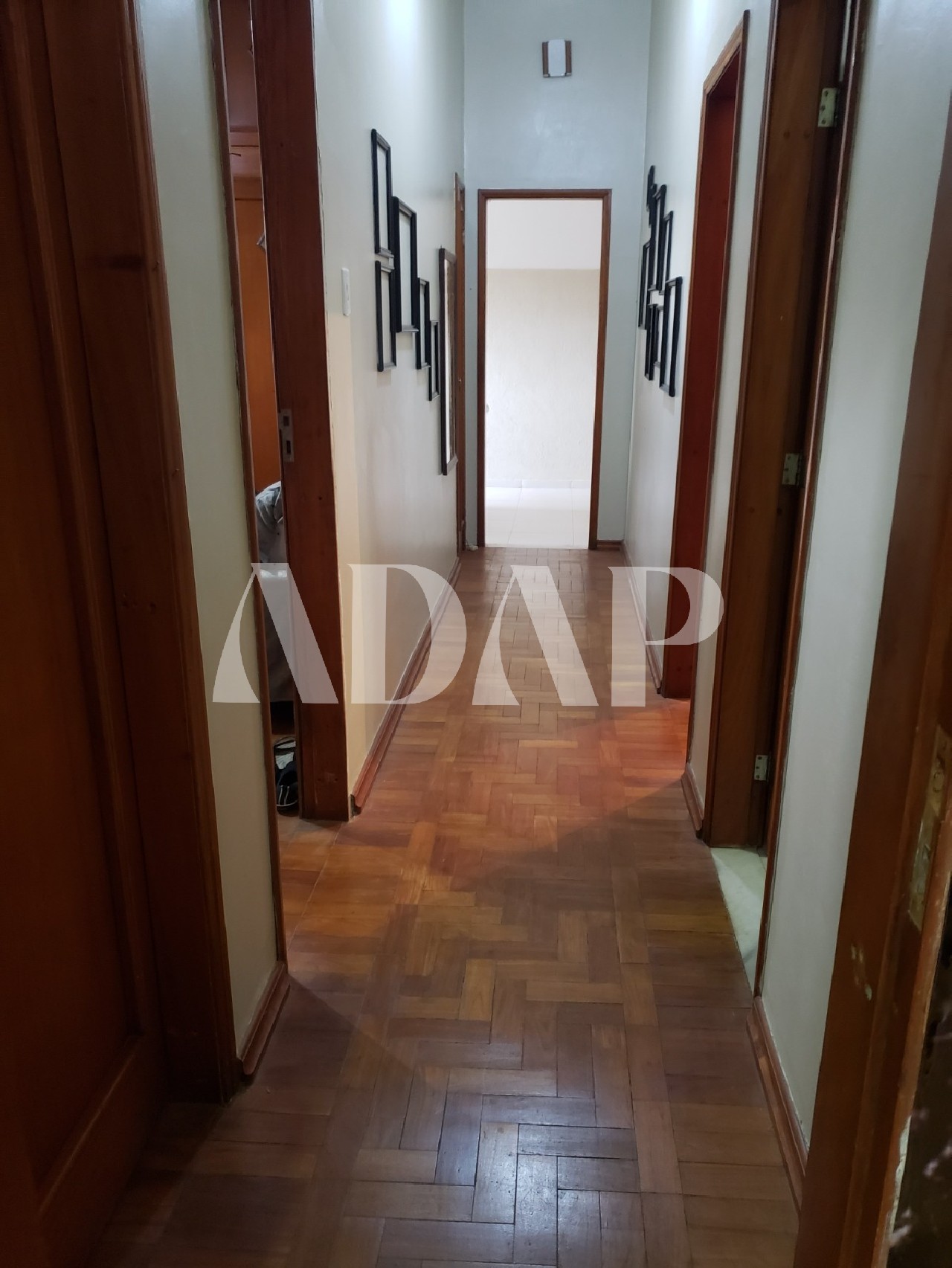 Casa à venda com 3 quartos, 609m² - Foto 6