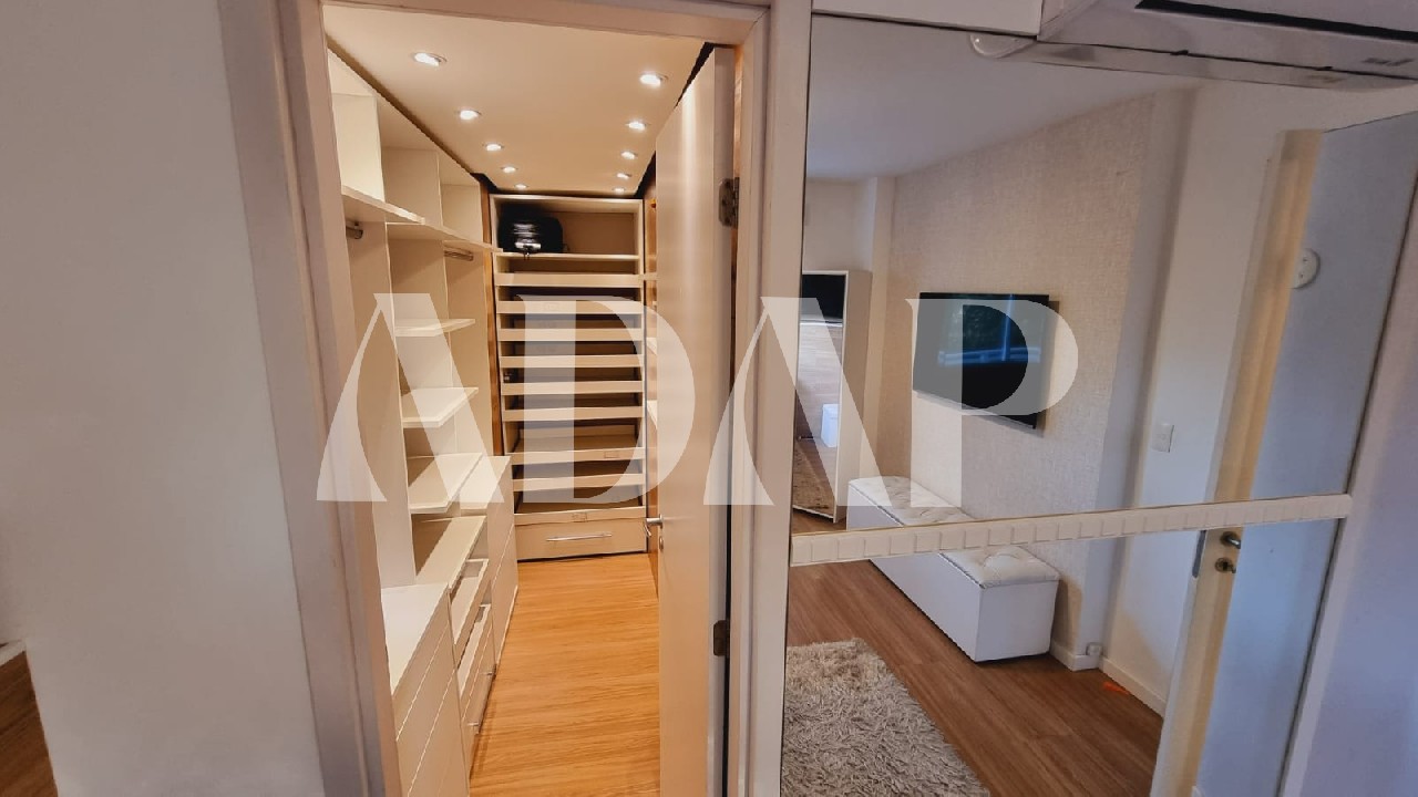 Apartamento à venda com 3 quartos, 101m² - Foto 28