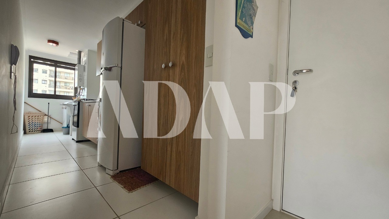 Apartamento à venda com 3 quartos, 77m² - Foto 33