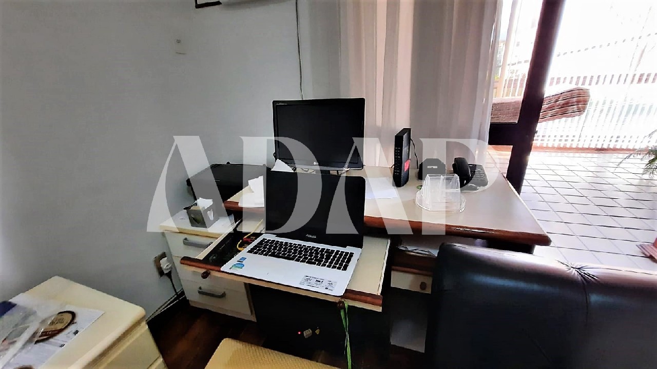 Apartamento à venda com 3 quartos, 183m² - Foto 33