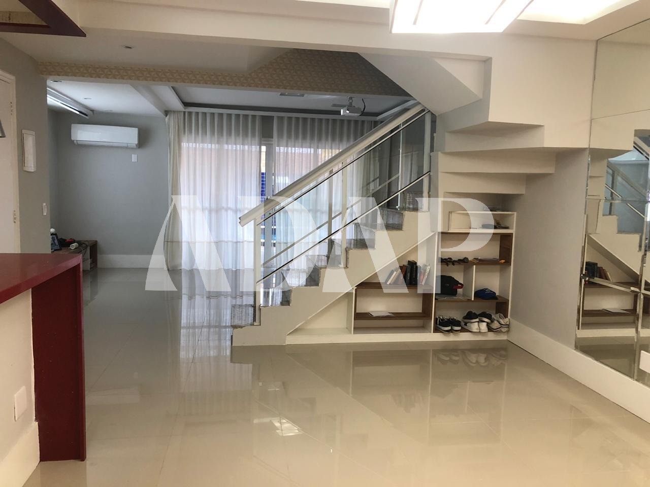 Casa à venda com 3 quartos, 160m² - Foto 10