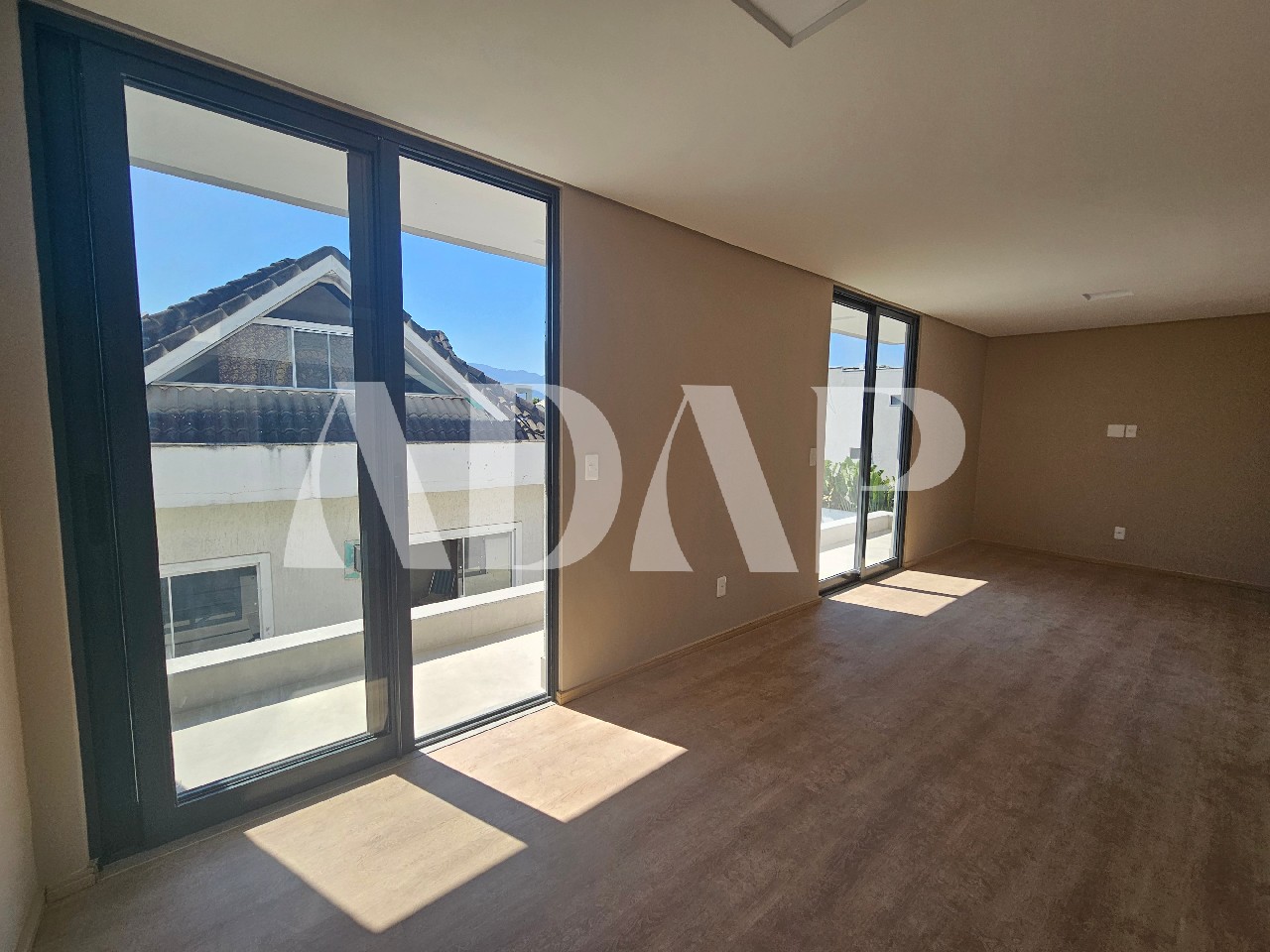 Casa à venda com 5 quartos, 442m² - Foto 12