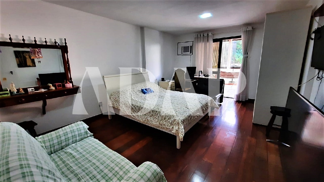 Apartamento à venda com 3 quartos, 183m² - Foto 29