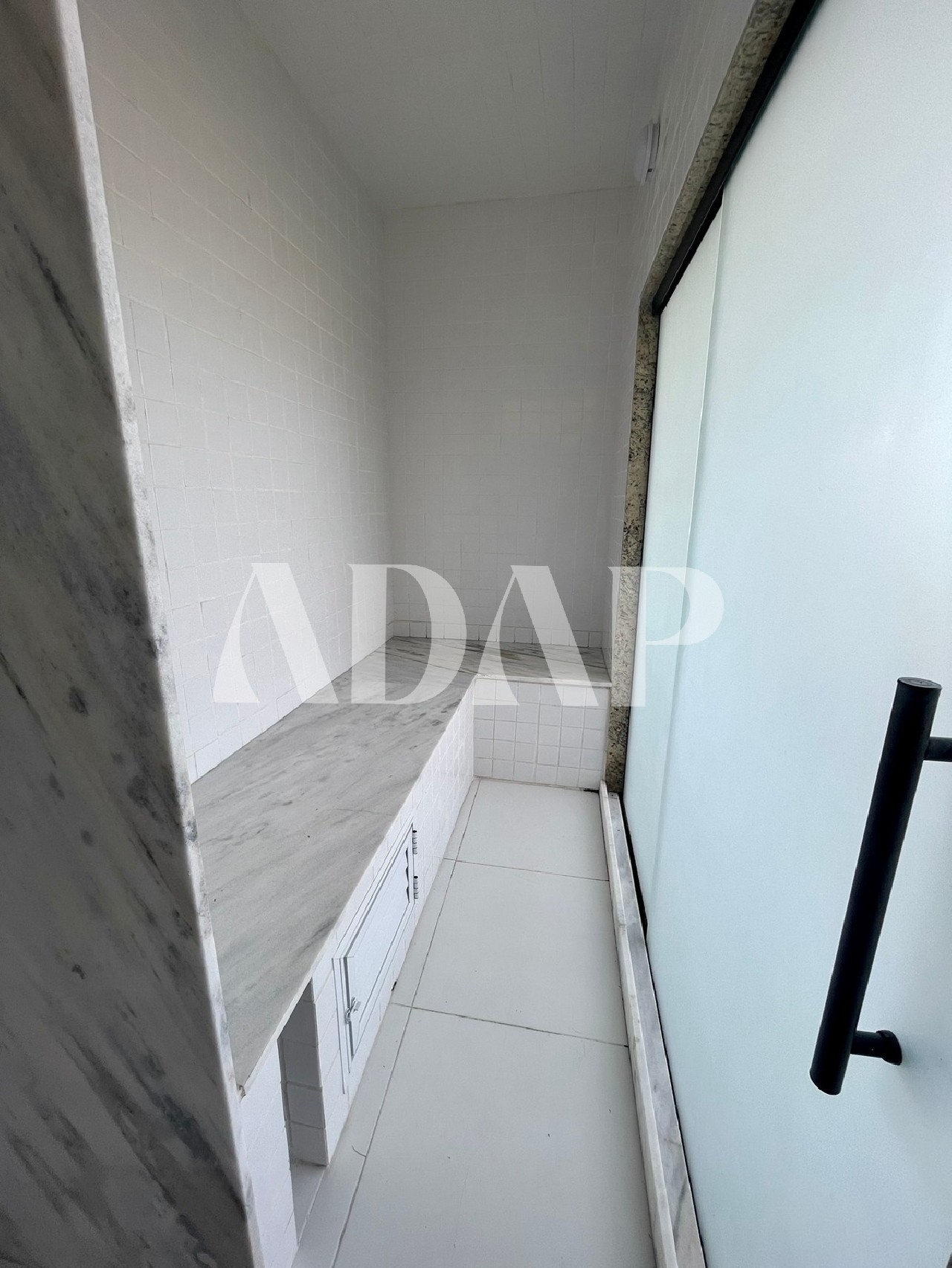 Casa à venda e aluguel com 5 quartos, 500m² - Foto 30