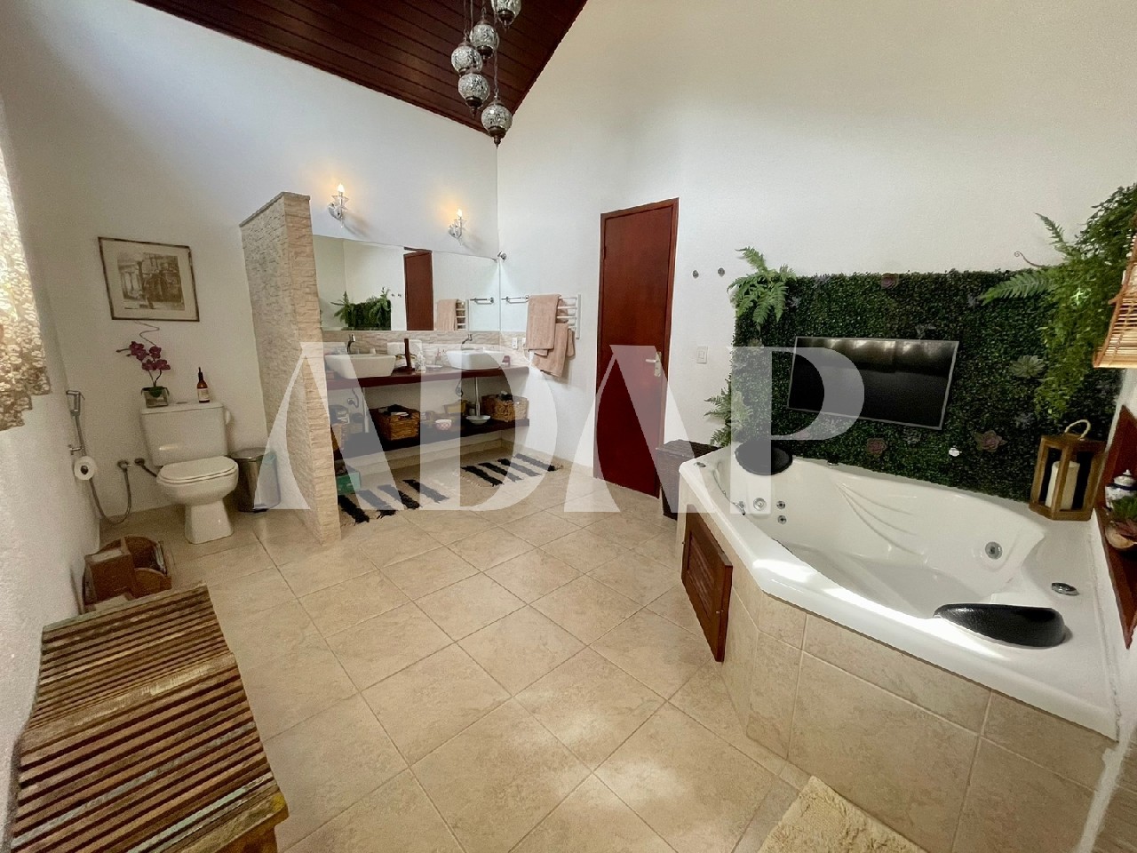 Casa à venda e aluguel com 5 quartos, 500m² - Foto 14