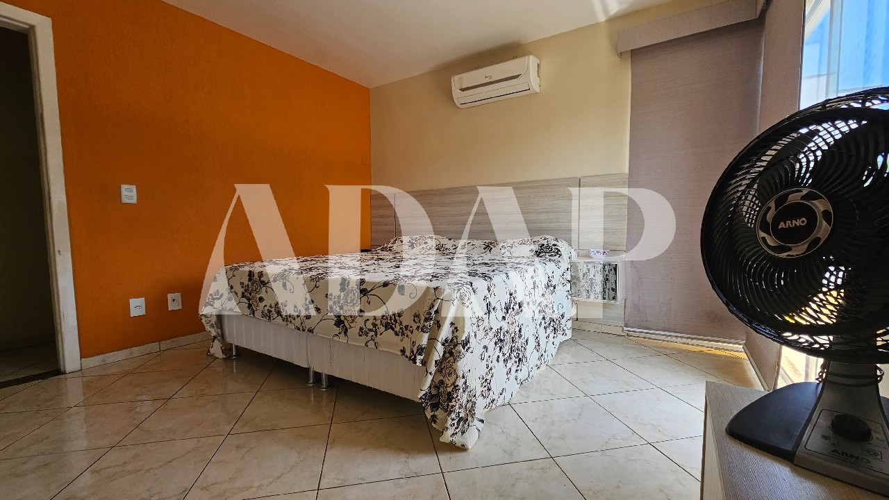 Casa à venda com 3 quartos, 250m² - Foto 22