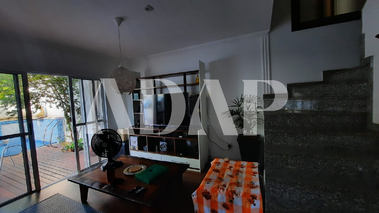 Casa à venda com 3 quartos, 180m² - Foto 14