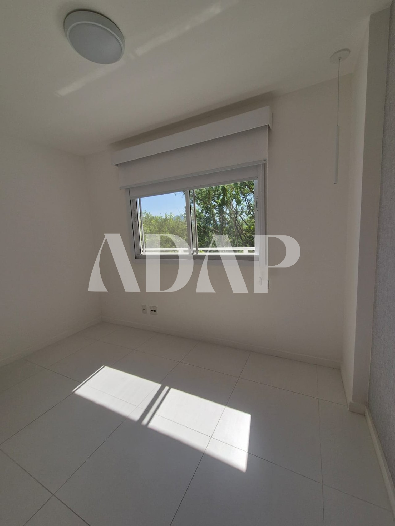 Apartamento à venda com 3 quartos, 101m² - Foto 93