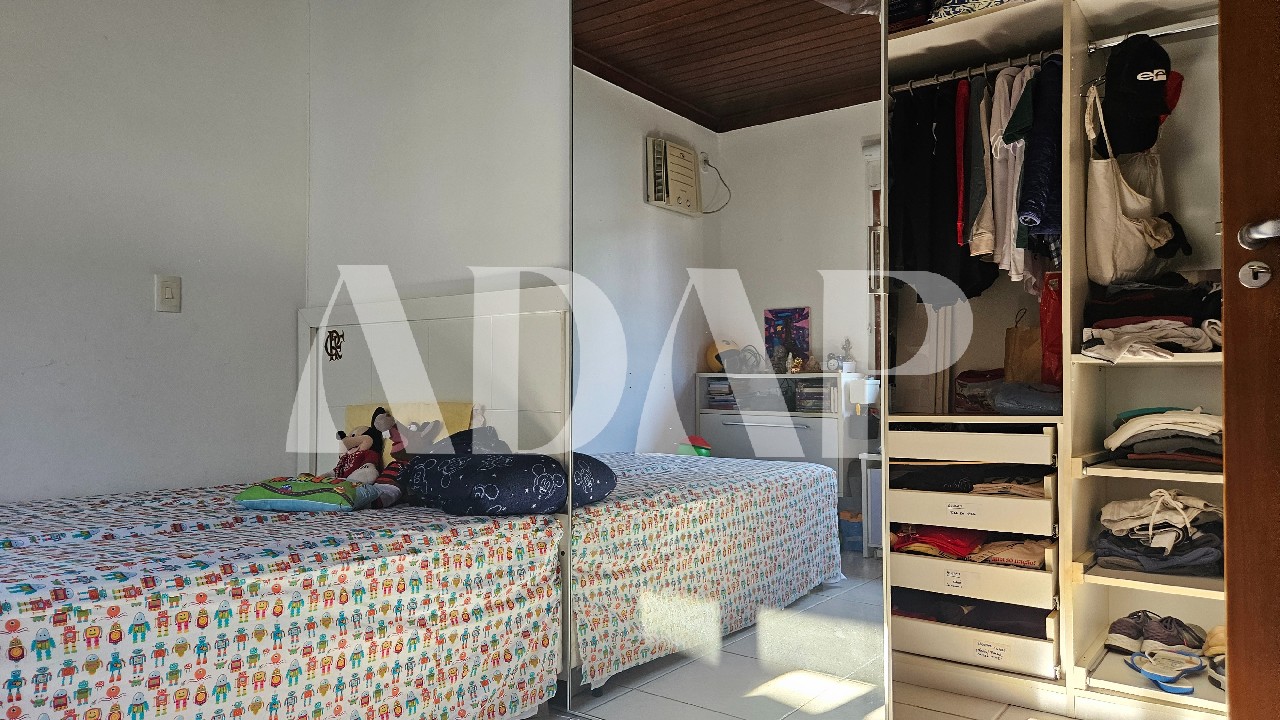 Casa à venda com 4 quartos, 367m² - Foto 33