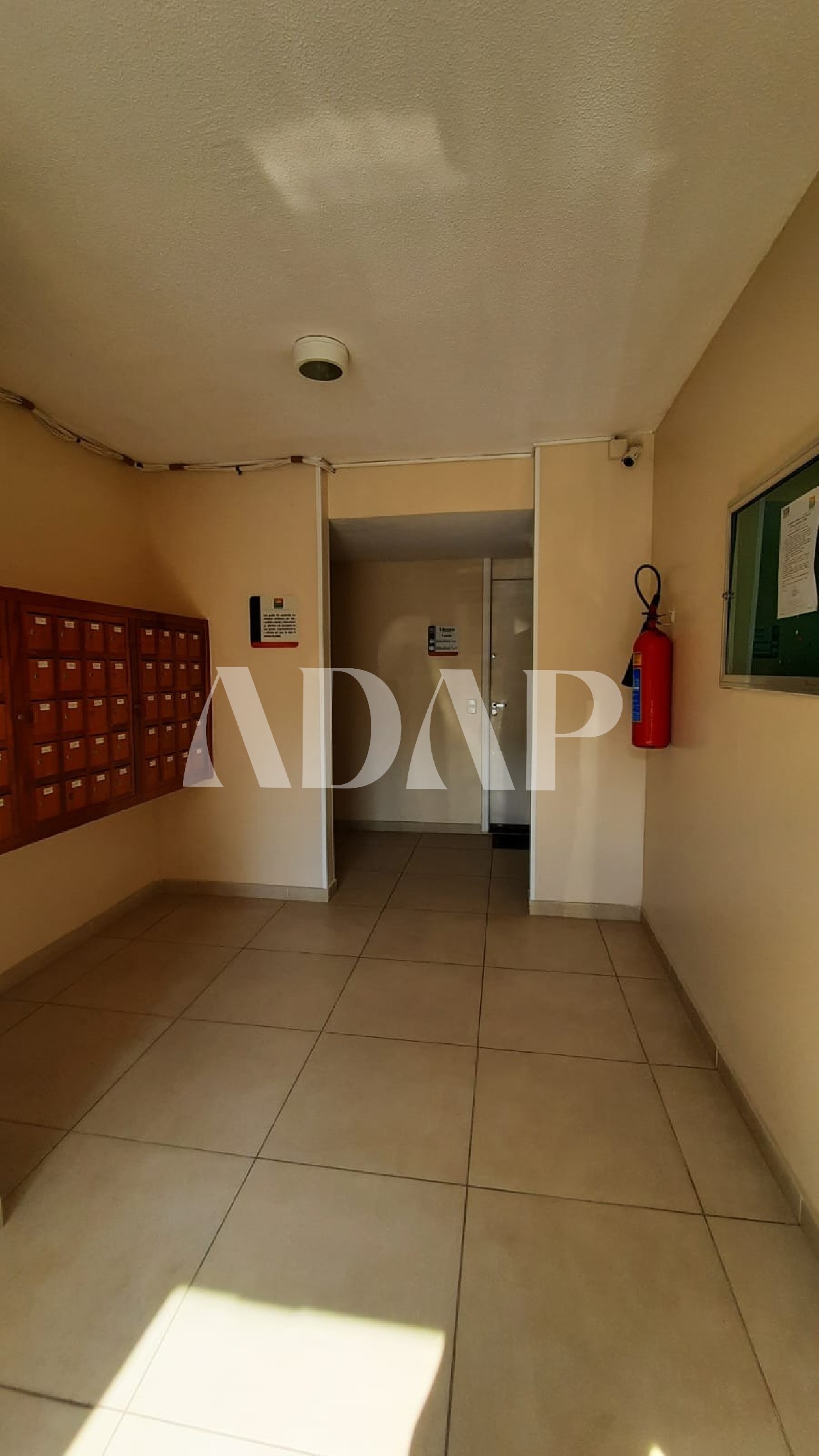 Apartamento à venda com 2 quartos, 44m² - Foto 20