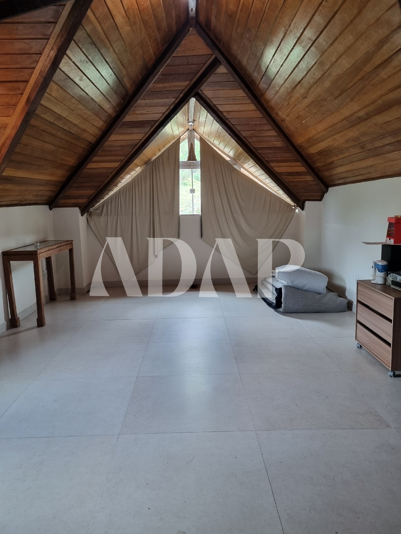 Casa à venda com 4 quartos, 430m² - Foto 33