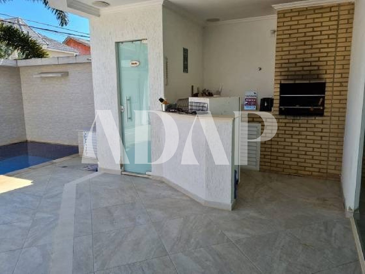 Casa à venda com 4 quartos, 250m² - Foto 8