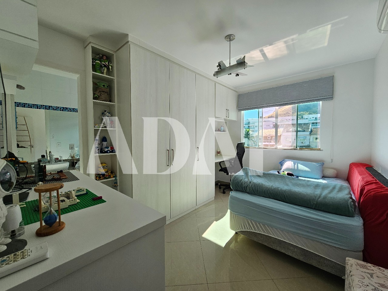 Casa à venda com 4 quartos, 243m² - Foto 41