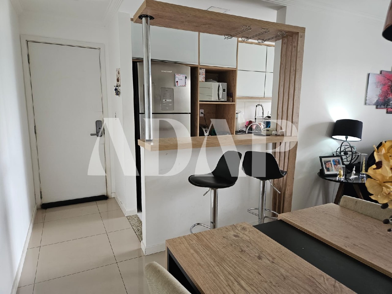 Apartamento à venda com 3 quartos, 98m² - Foto 3