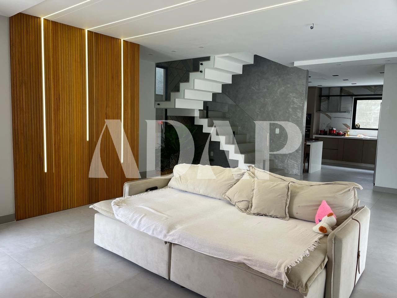 Casa à venda com 4 quartos, 420m² - Foto 5