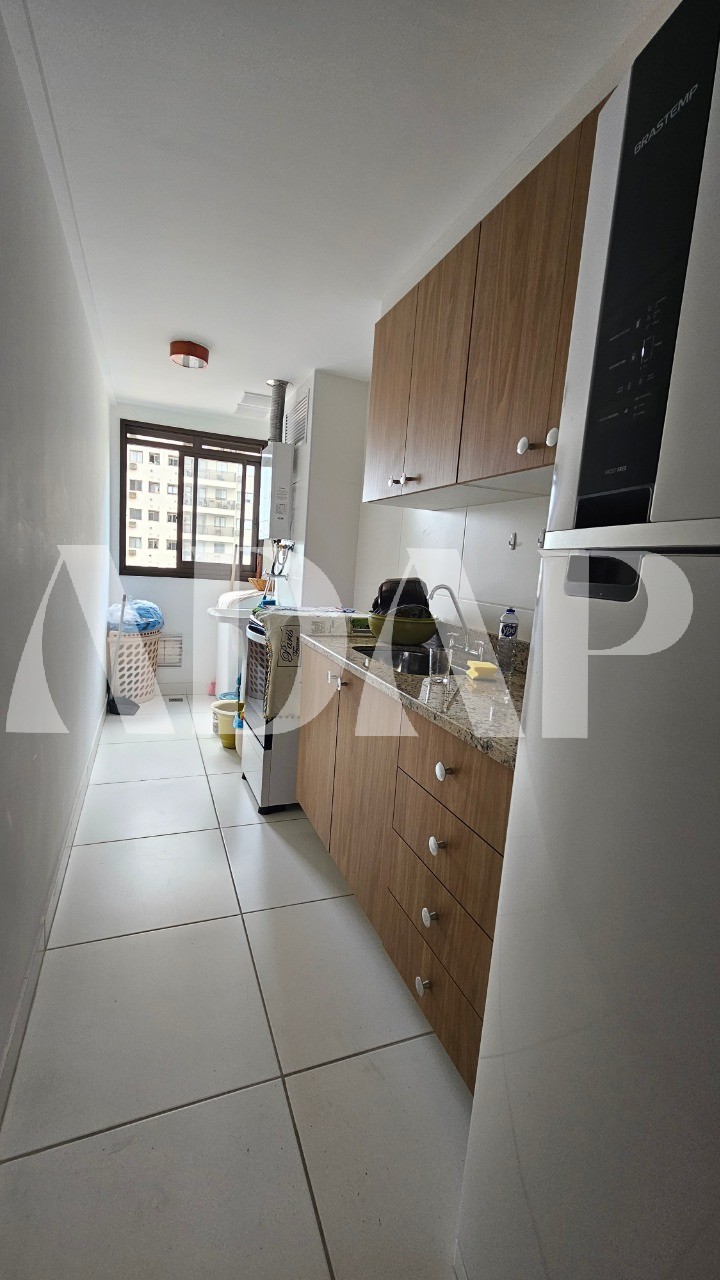 Apartamento à venda com 3 quartos, 77m² - Foto 29