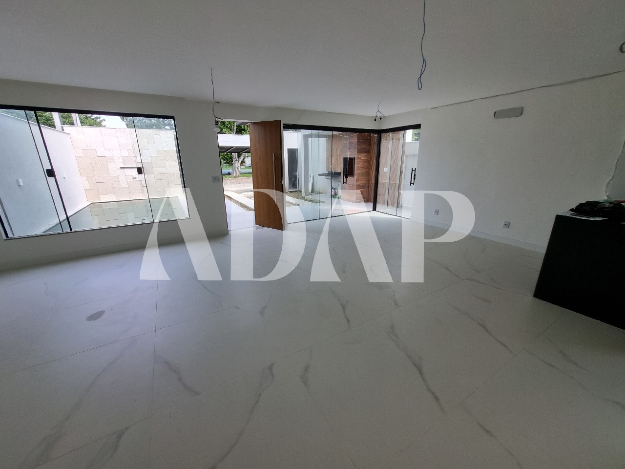 Casa à venda com 4 quartos, 190m² - Foto 34