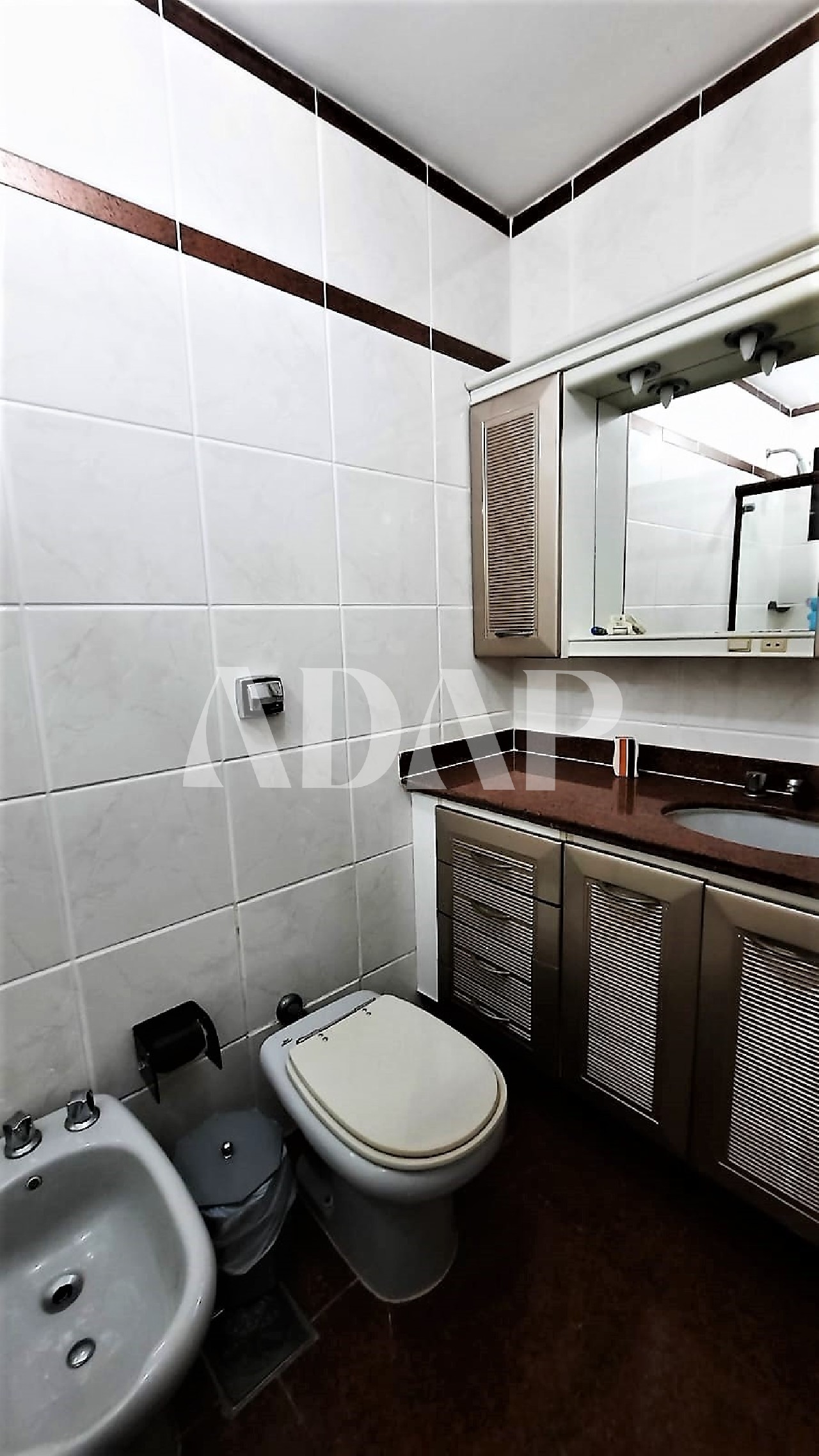 Apartamento à venda com 3 quartos, 183m² - Foto 27