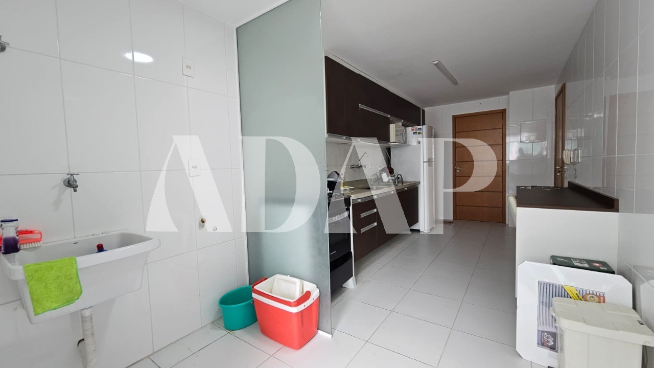 Apartamento à venda com 3 quartos, 95m² - Foto 17