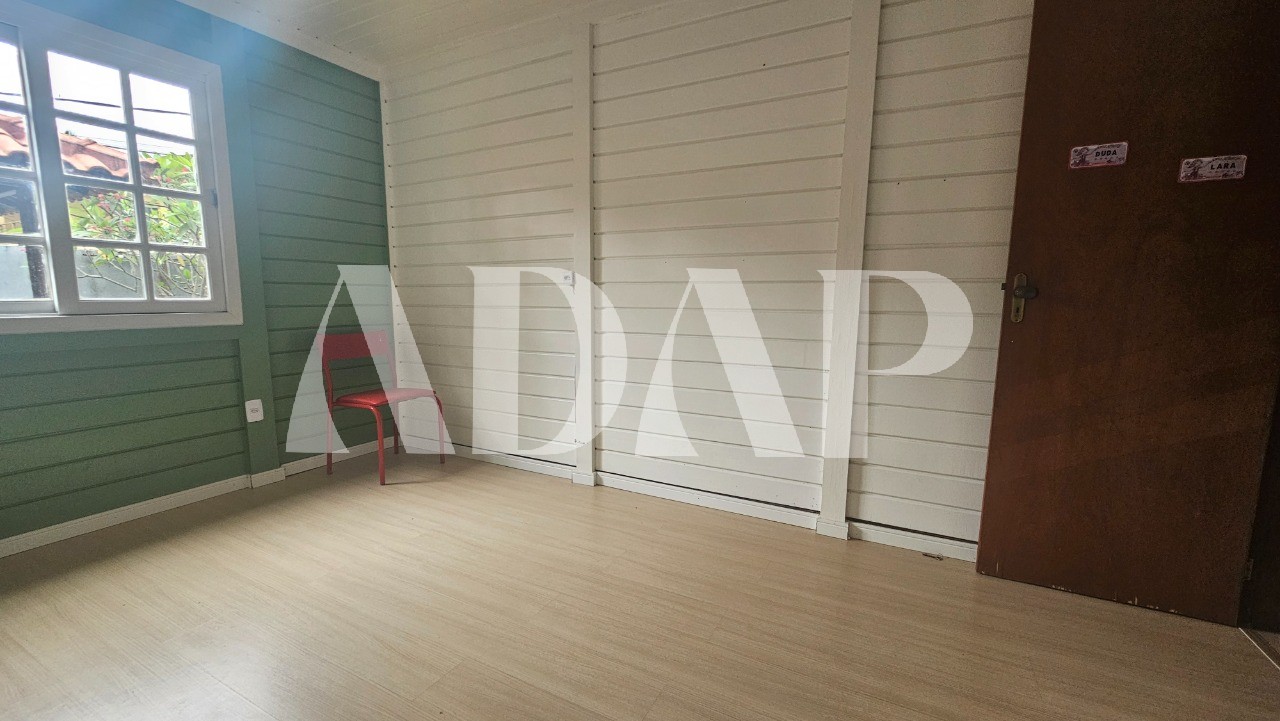 Casa à venda com 2 quartos, 250m² - Foto 16