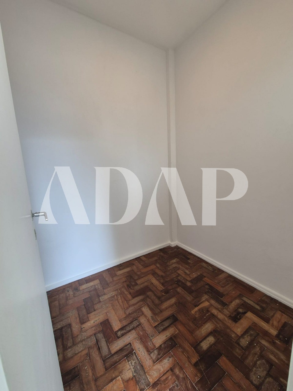 Apartamento para alugar com 3 quartos, 125m² - Foto 29