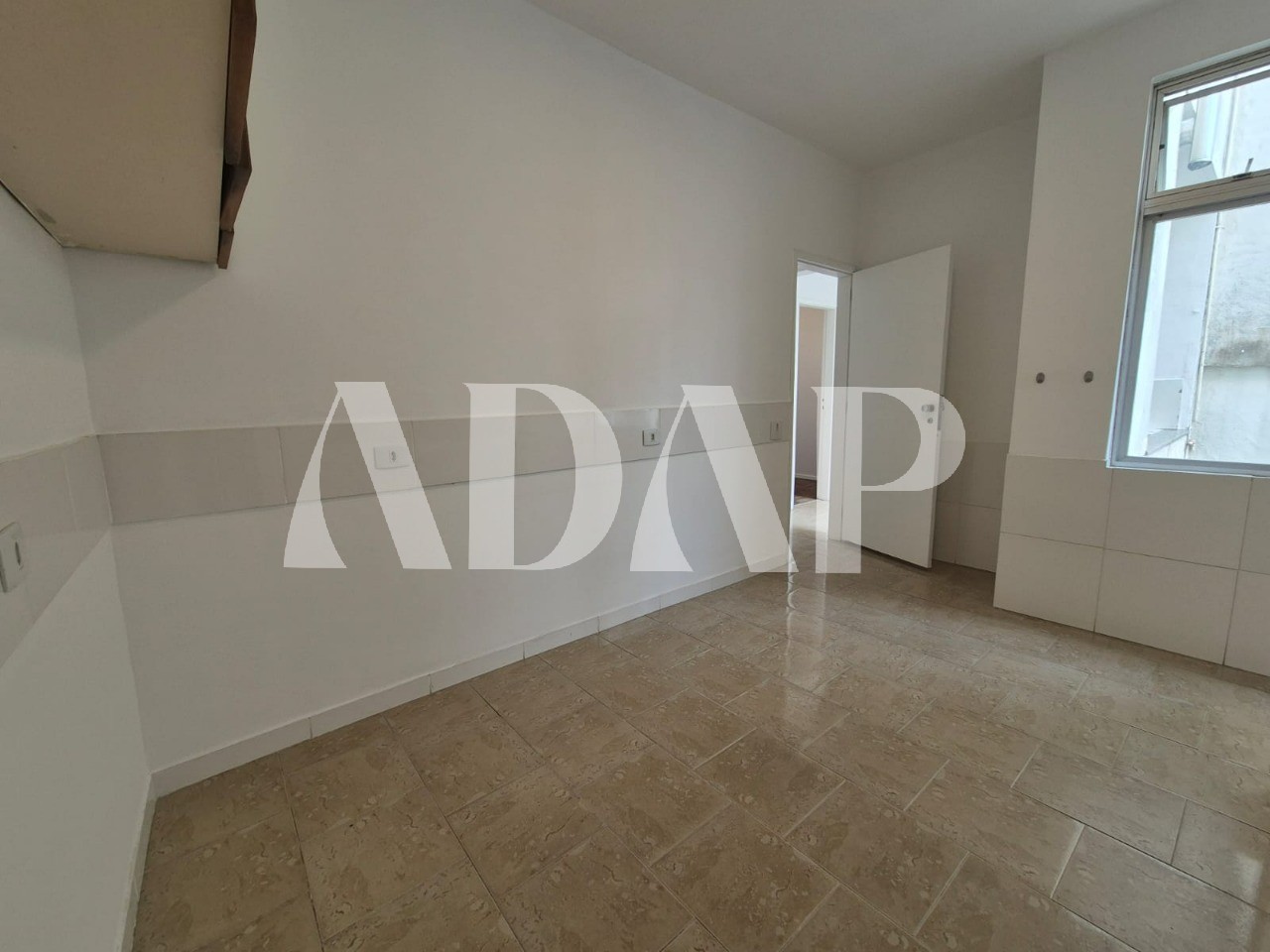 Apartamento para alugar com 3 quartos, 125m² - Foto 16