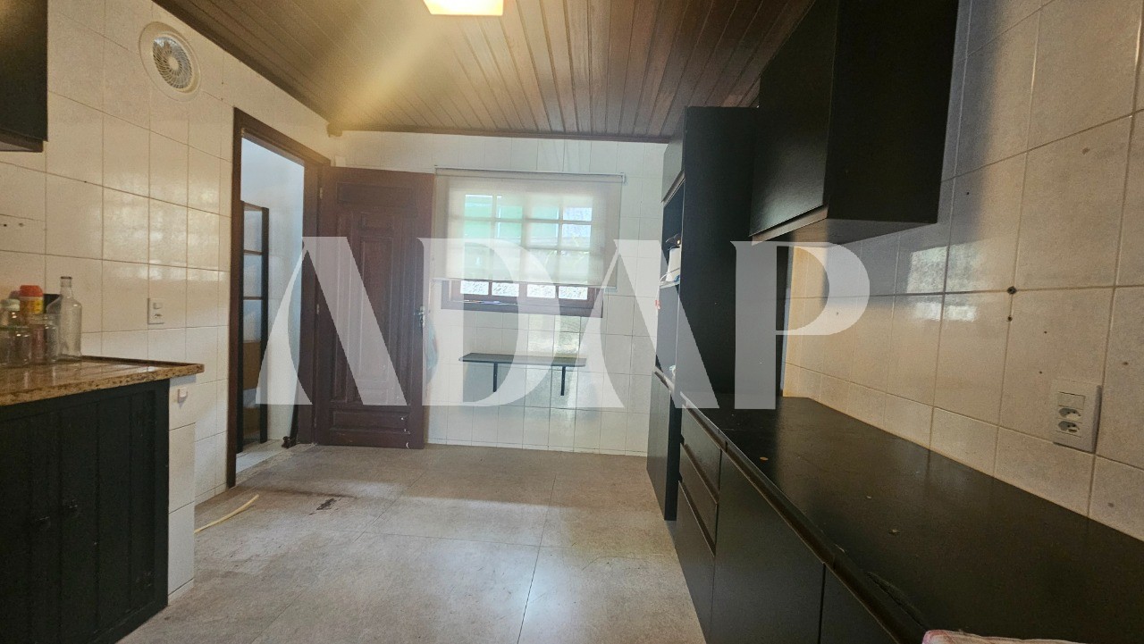 Casa à venda com 2 quartos, 250m² - Foto 29