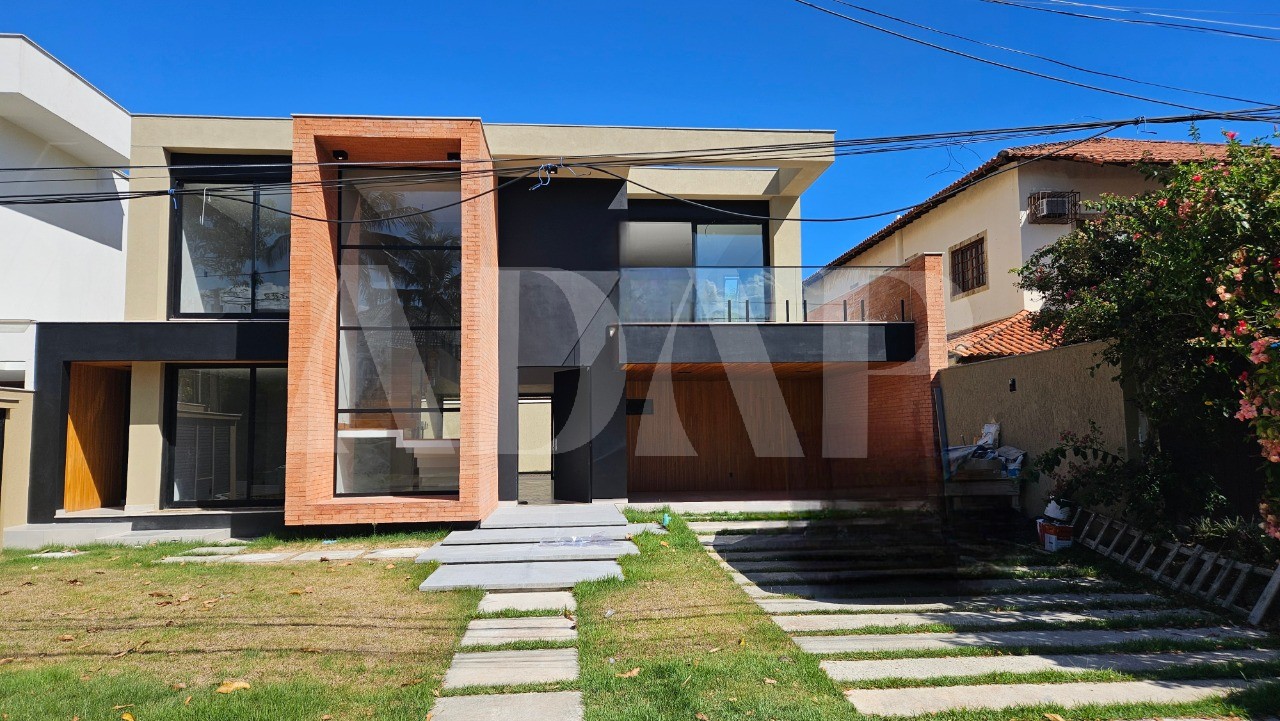 Casa, 5 quartos, 360 m² - Foto 1