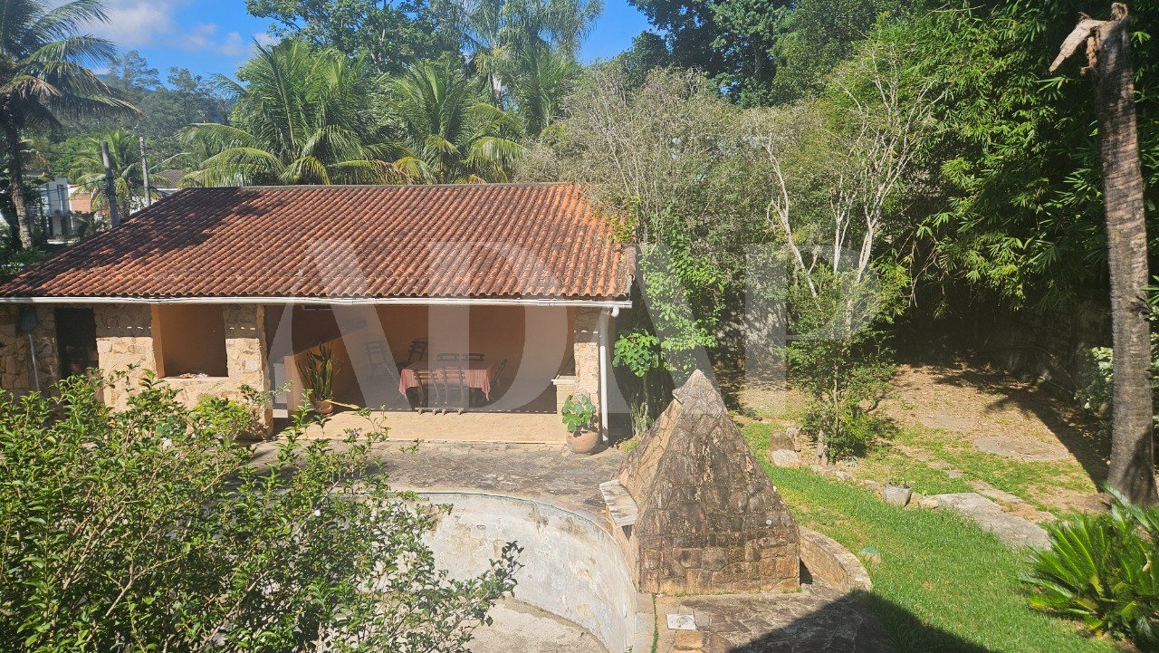 Sítio, 5 quartos, 2000 m² - Foto 1