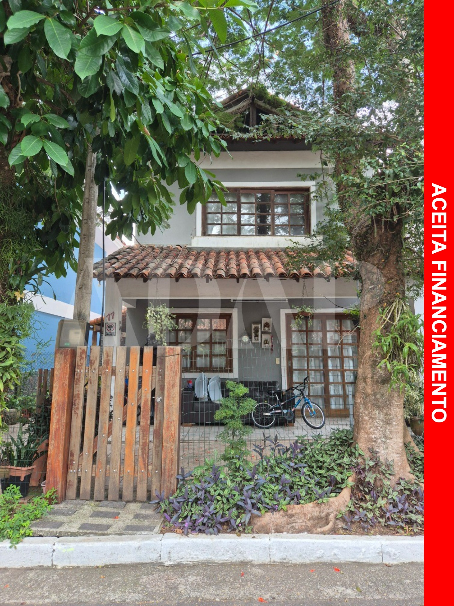 Casa, 3 quartos, 107 m² - Foto 1