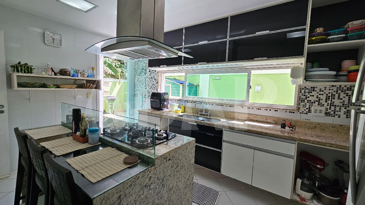 Casa, 3 quartos, 300 m² - Foto 16