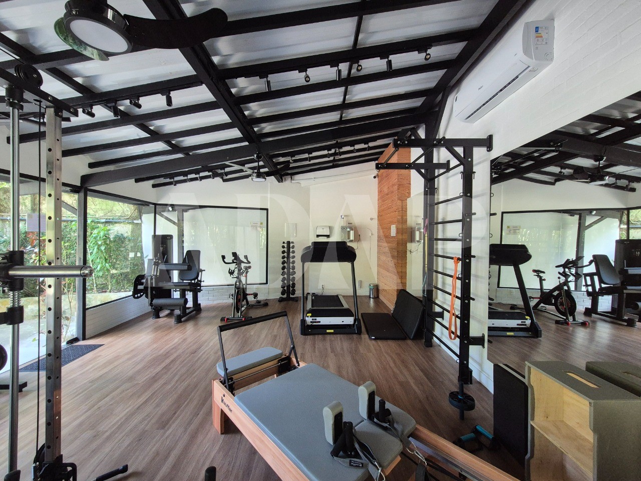 Casa, 4 quartos, 250 m² - Foto 47