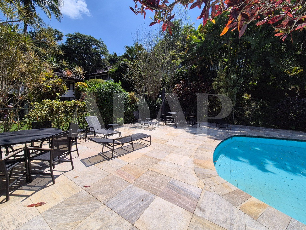 Casa, 4 quartos, 250 m² - Foto 34