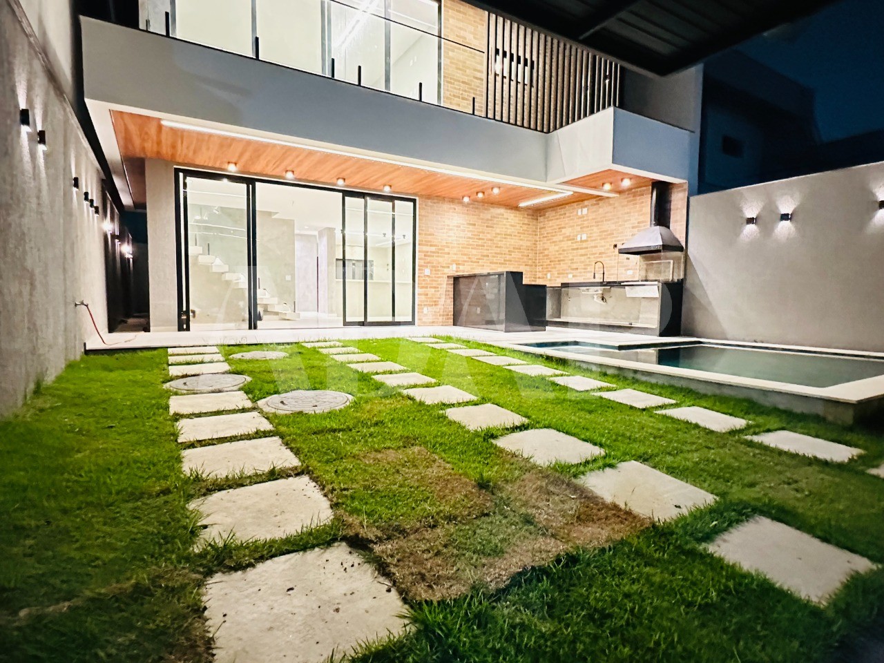 Casa, 4 quartos, 202 m² - Foto 3