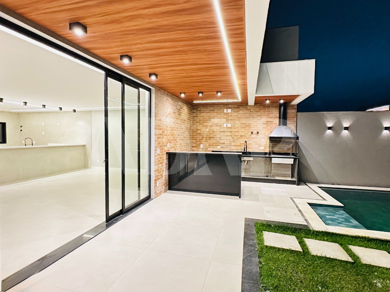 Casa, 4 quartos, 202 m² - Foto 5