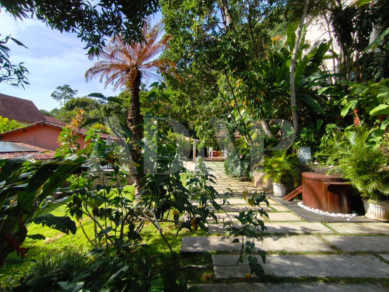 Casa, 4 quartos, 307 m² - Foto 45